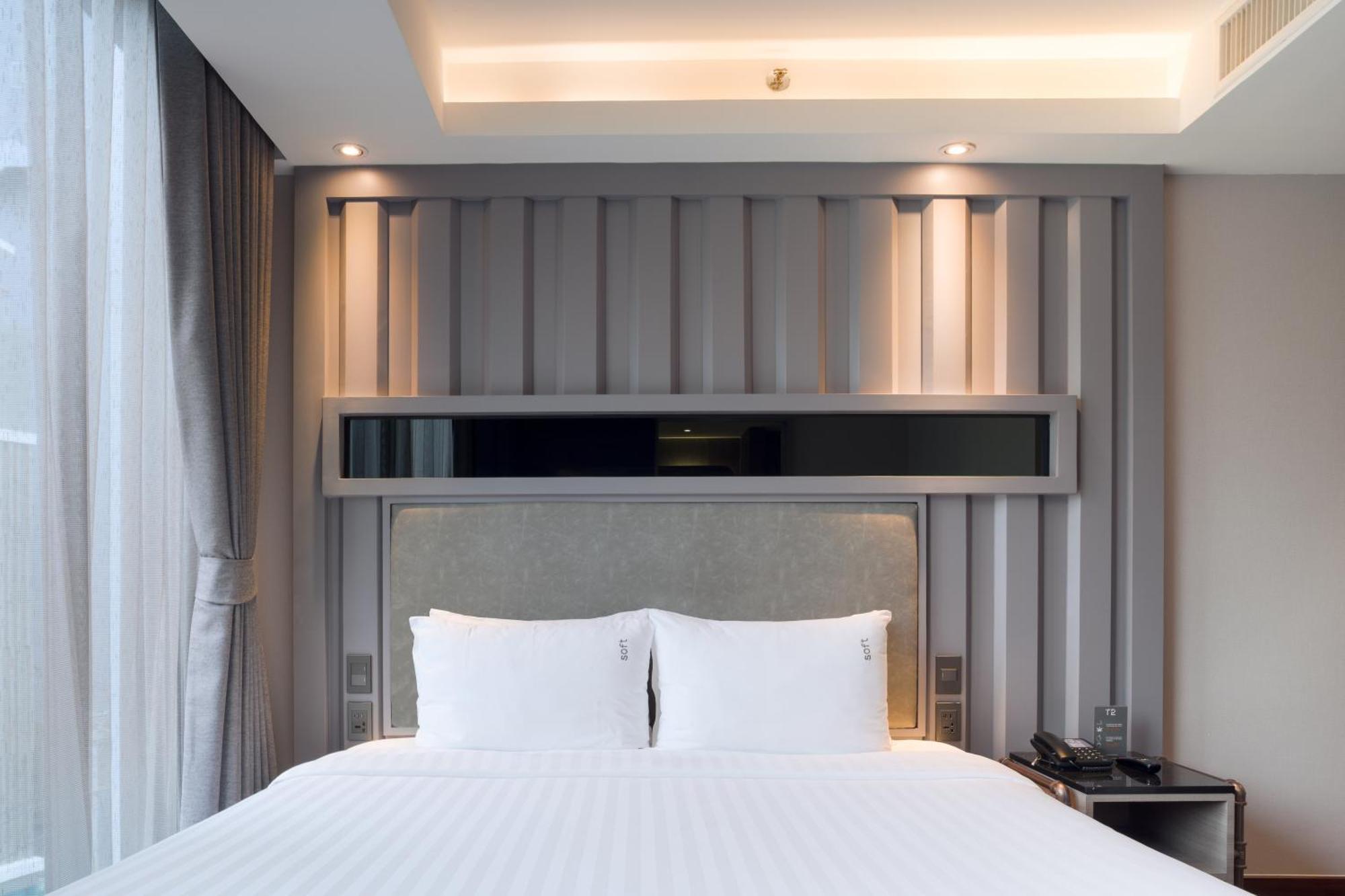 T2 The Portal Sukhumvit Hotel Банкок Екстериор снимка