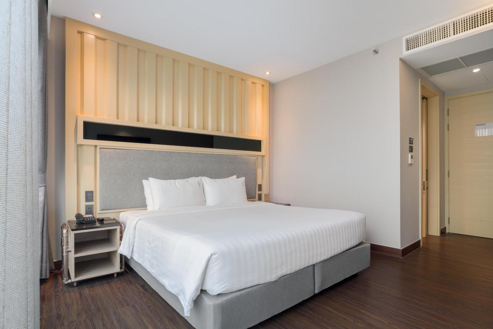 T2 The Portal Sukhumvit Hotel Банкок Екстериор снимка