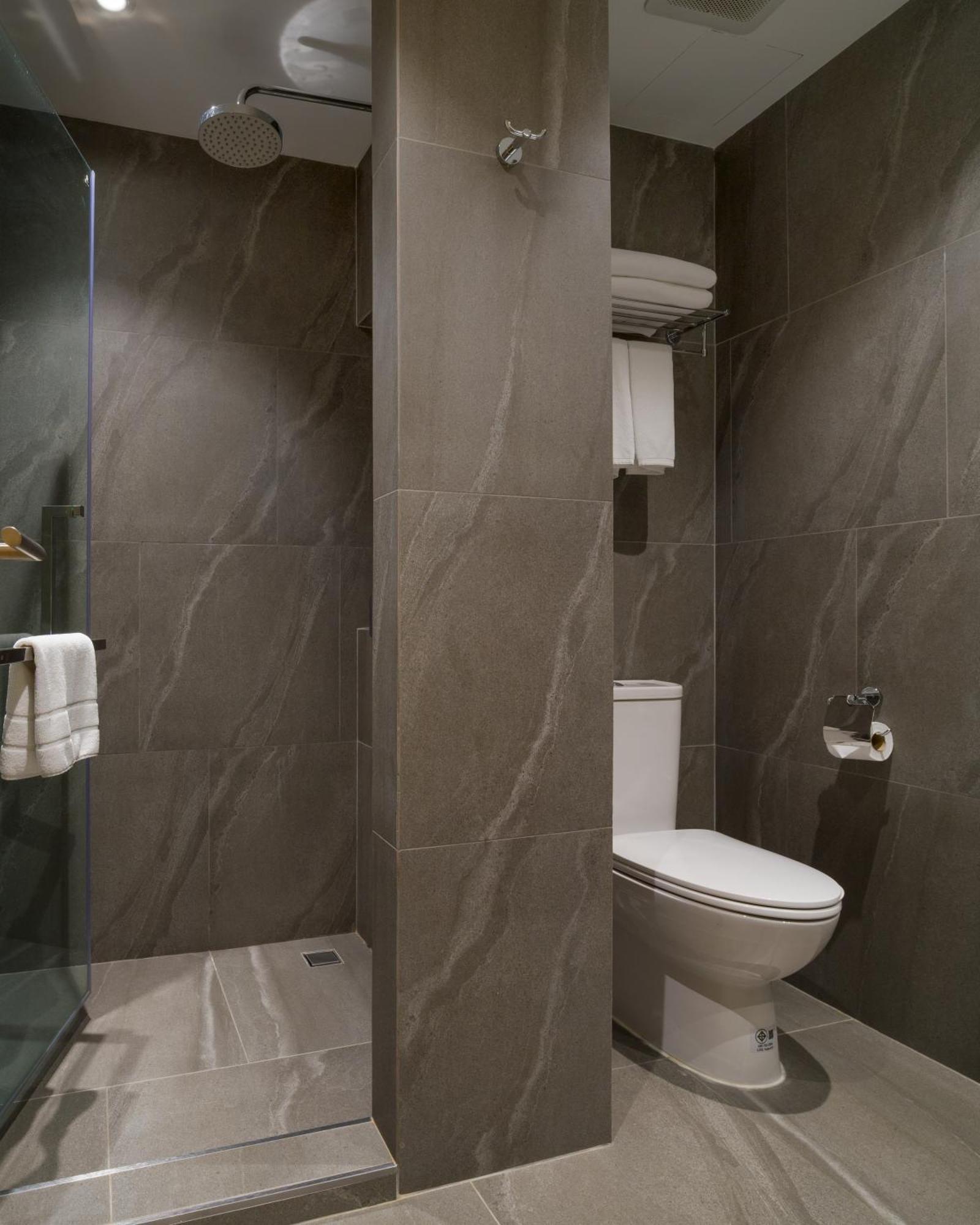T2 The Portal Sukhumvit Hotel Банкок Екстериор снимка